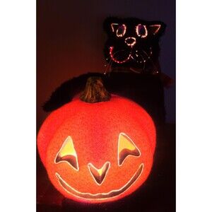 Dept 56 Halloween Fiber Optic Black Cat Wit Pumpkin Color Changing